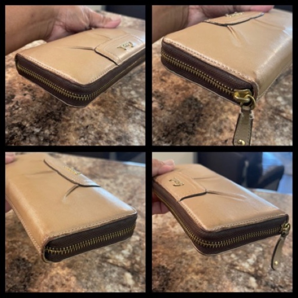 Coach Wallet - Picture 4 of 10